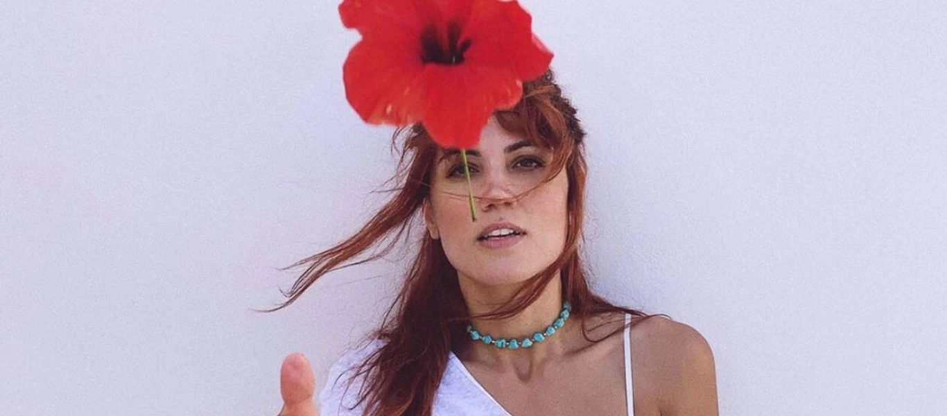 Πως ήταν η Μαίρη Συνατσάκη πριν μερικά χρόνια; (φωτο)